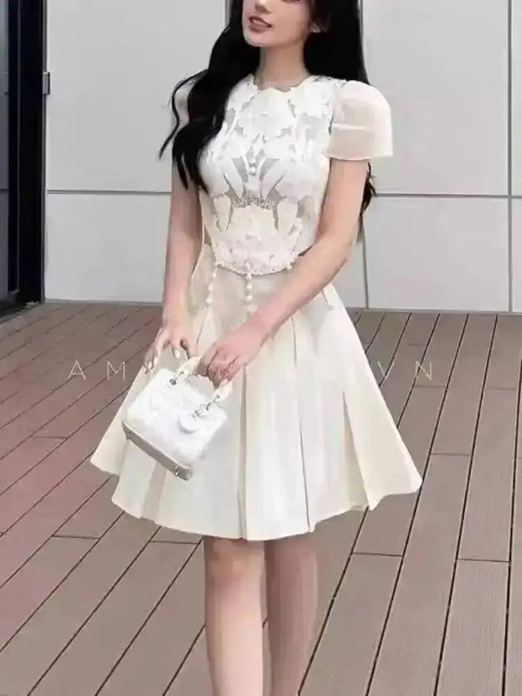 QMQA Fashion Women's Elegant Dress Spliced Lace Flower Embroidered Hollow Out Design Mini Dresses 2025 Spring New Clothing QM305