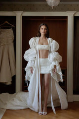 Luxury White Long Bridal Jacket Puffy Sleeves Wedding Cloak Formal Women Jacket With Ruffles Trimmmed Details Outerwear Coat