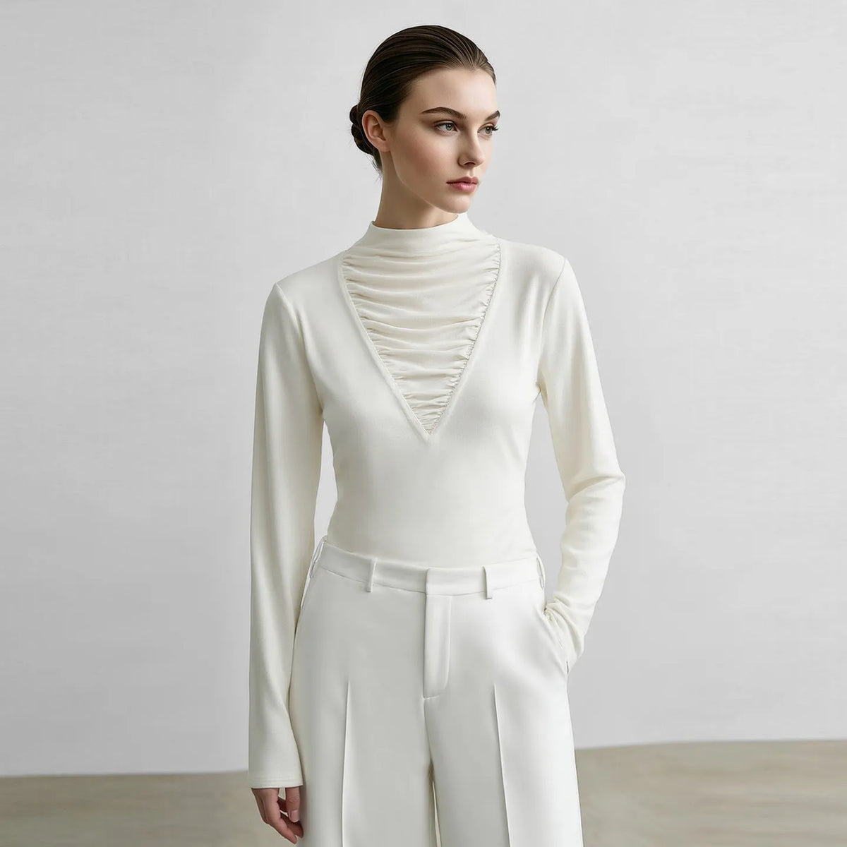 Amii Pile Collar Long Sleeve Tee Slim Fit Slimming Elegant Commuter Minimalist Versatile Winter 2026 Tops for Women 12644048