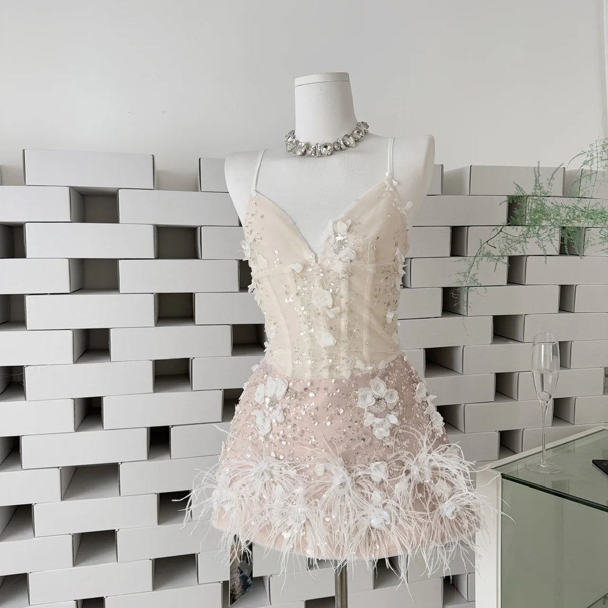 Women's Spring Summer Elegant Strap Feather Patchwork Sequined Mini Dress Lady Holiday Party Sexy Fishbone Waist Mini Dress