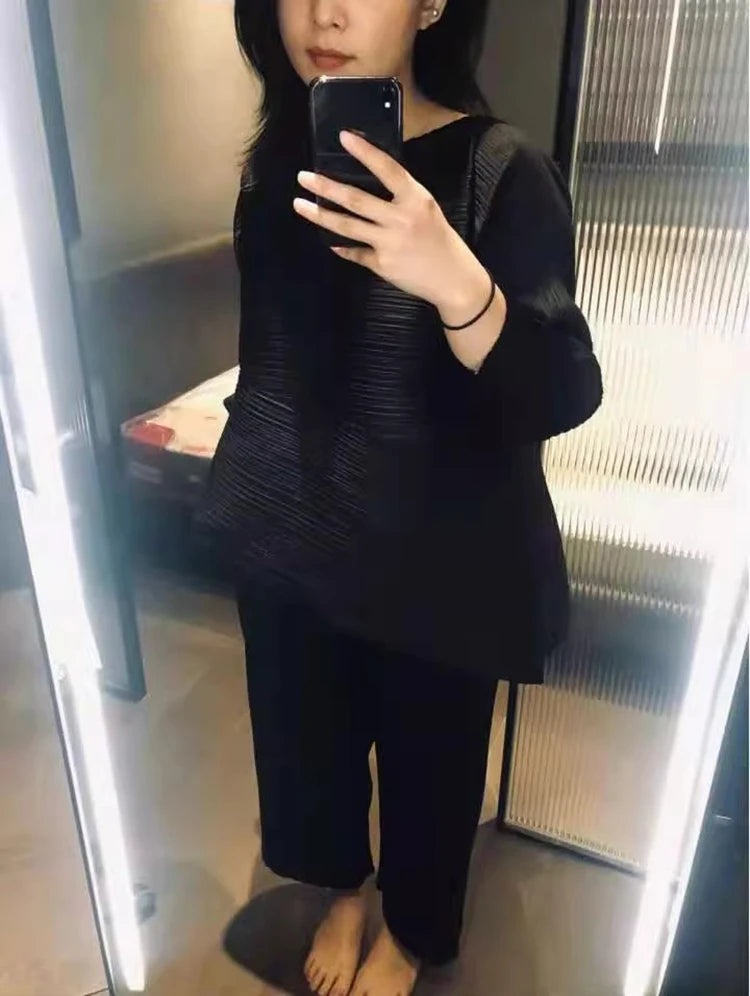 Miyake Pleated Round Neck Irregular Top Women Loose Casual T-shirt