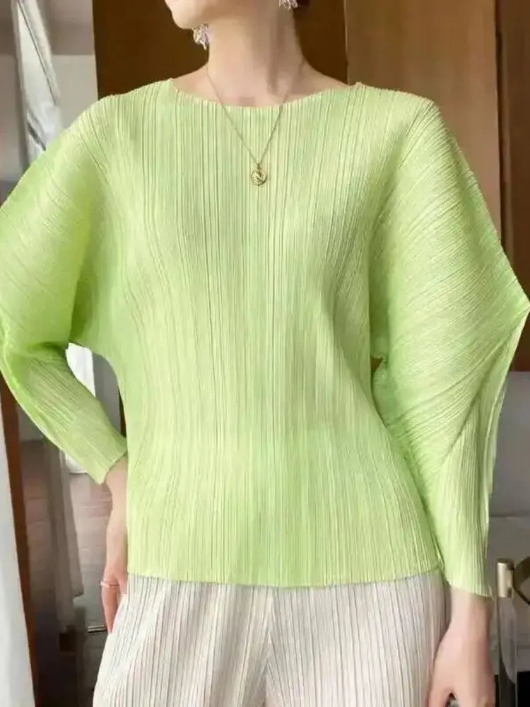 GVUW Pleated Round Collar T Shirt Women Full Sleeve Solid Color Versatile New 2025 Pullover Temperament Female Tops 17G8531