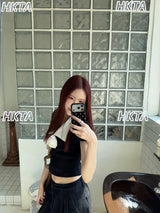 Japanese French 2026 Spring New Temperament Rose Black White T Shirt Versatile Top Girls Commuter V Neck Slim Short Tshirt Women
