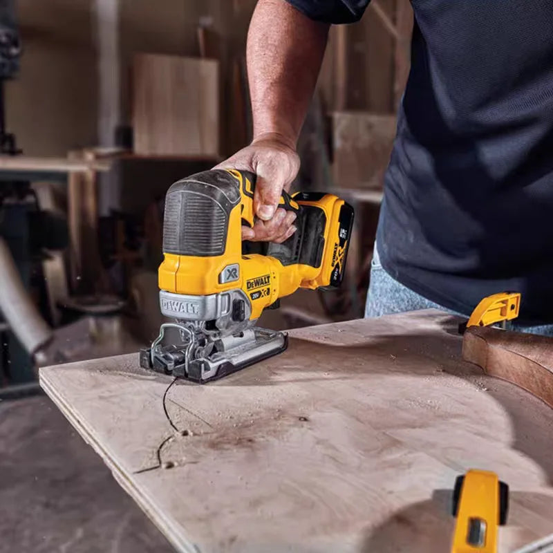 DeWalt 20V Brushless Lithium Battery Rechargeable Jigsaw DCS334 for Woodworking and Metal Cutting