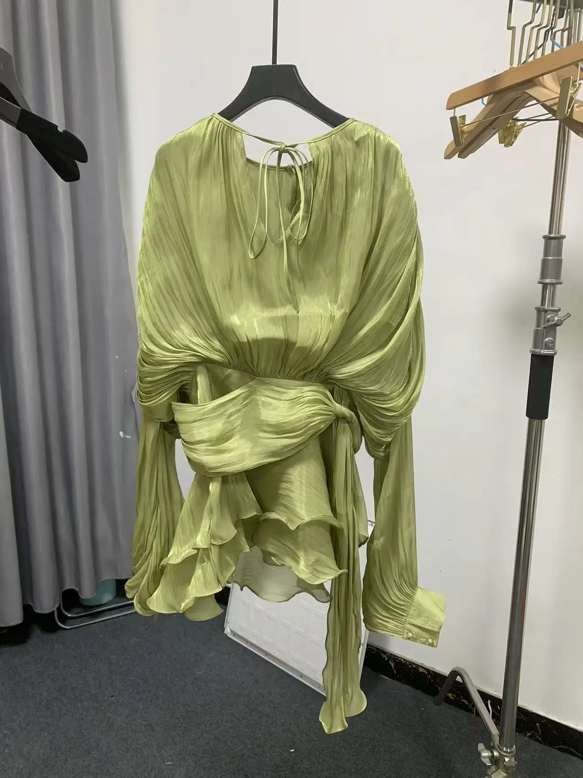 GALCAUR Solid Loose Splicd Lace Up Dresses For Women V Neck Long Sleeves Patchwork Ruffles Tunic Dreses Female Fashio New