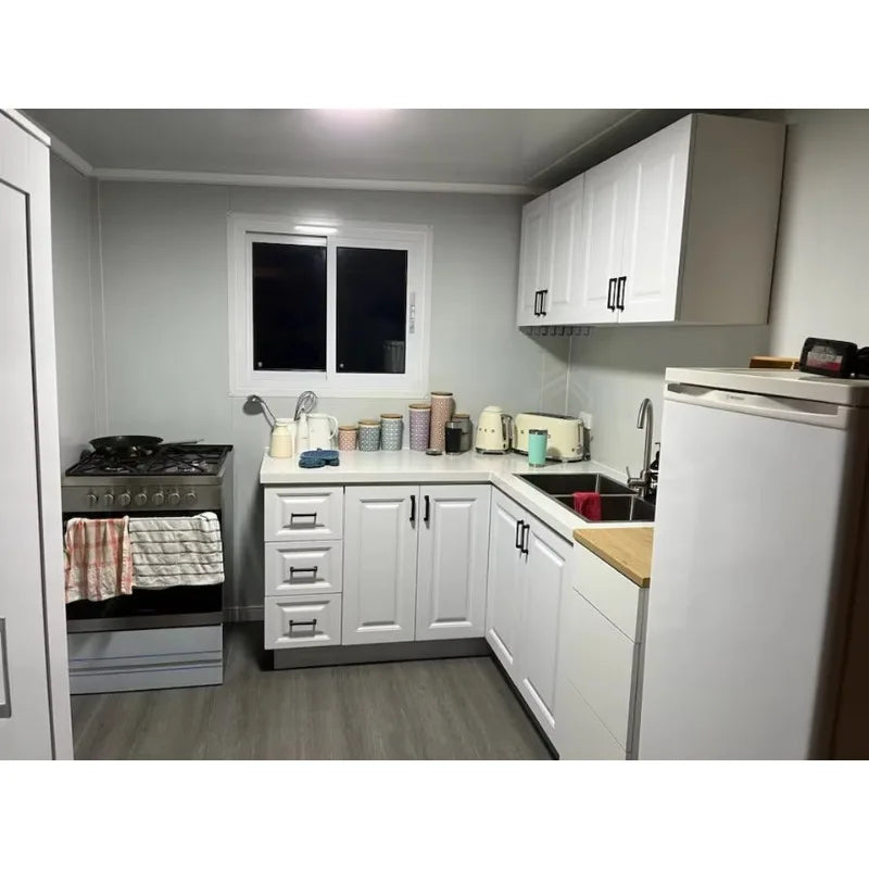 YG Customized Movable Living Expandable Home 20ft 40ft 2 3 4 Bedroom 1 Bathroom Kitchen Expandable Container House With Terrace