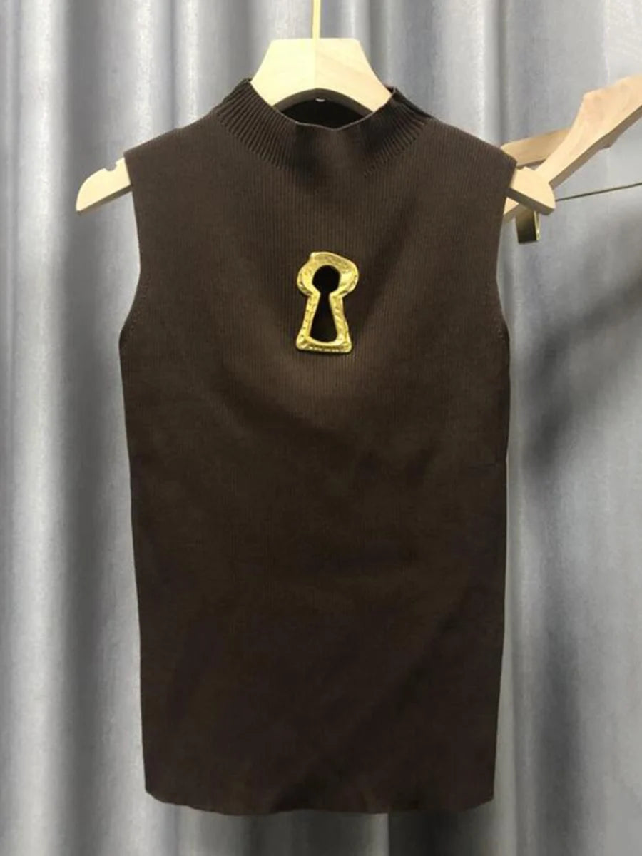 TWOTWINSTYLE Solid Spliced Metal Buckle Slimming T Shirts For Women Turtleneck Sleeveless Minimalist T Shirt Female Fashion New