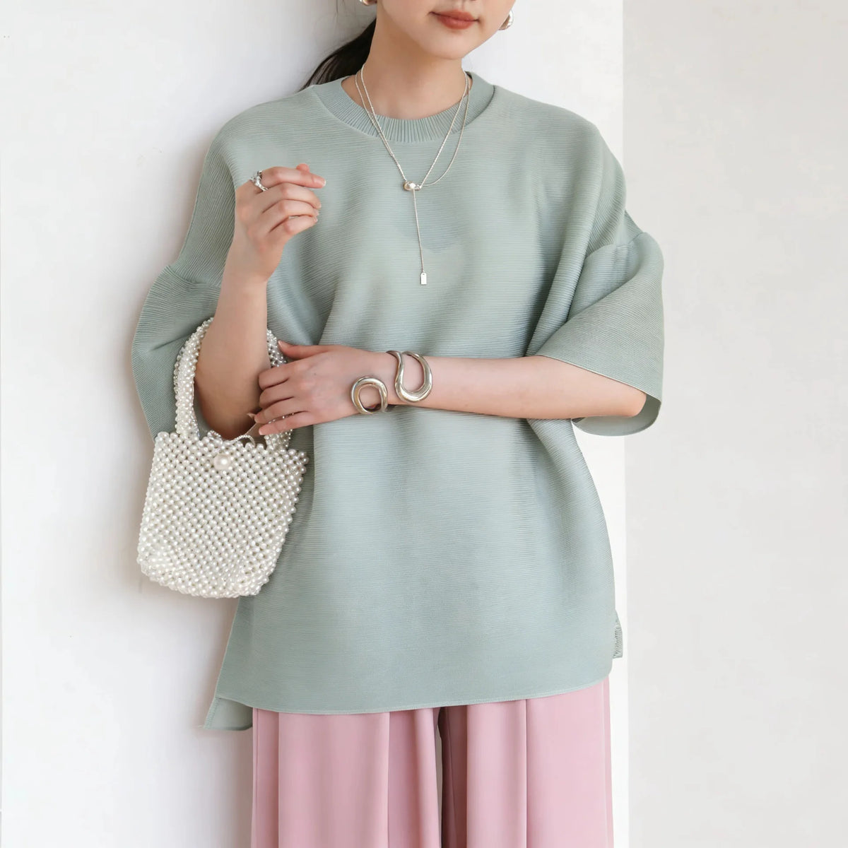 LANMREM High Quality 2026 Summer New Pleated Flare Half Sleeve T-shirt High-end Loose Fit Round Collar Pullover Tops 2DB6799