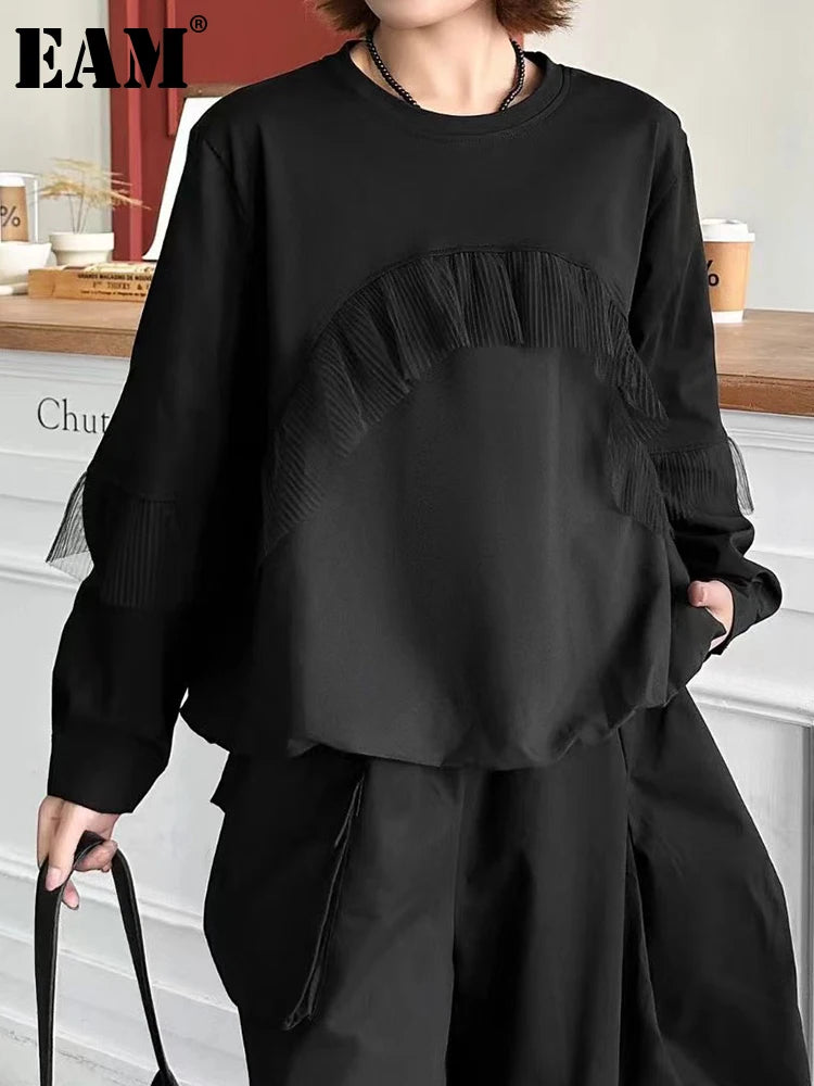 [EAM] Women Balck Mesh Ruffles Spliced Big Size T-shirt New Round Neck Long Sleeve Fashion Tide Spring Autumn 2026 1DJ9332