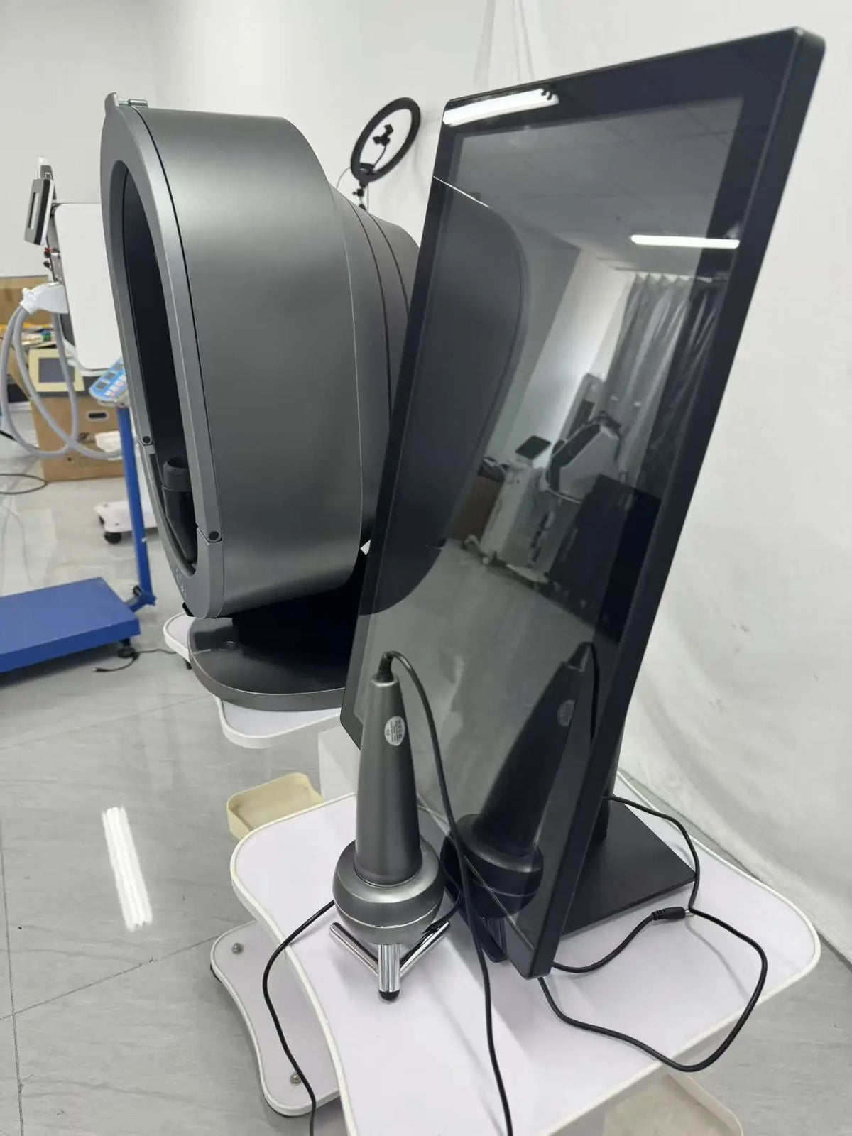 NEW 3D Skin Mirror Skin Intelligent Mirror Wood Lamp Facial Scanner UV Skin Analyzer Machine Magic Mirror Skin Analyzer