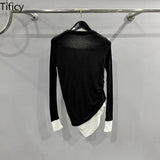 TIFICEY Women's Spring/Summer New Minimalist Design Black and White Fake Two-piece Long Sleeved T-shirt Knit Base Tops