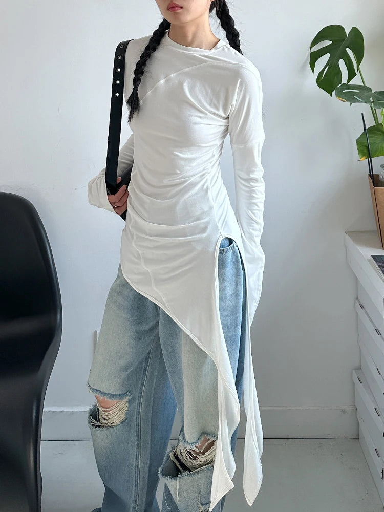 [EAM] Women White Irregular Hem Elegant Long Slim T-shirt New Round Neck Long Sleeve Fashion Tide Spring Autumn 2026 1DJ0097