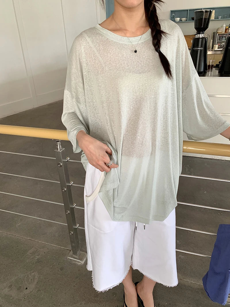 Summer Women's Casual Loose T-shirt Solid Color Round Neck Short Sleeved Top for Comfortable Fashion