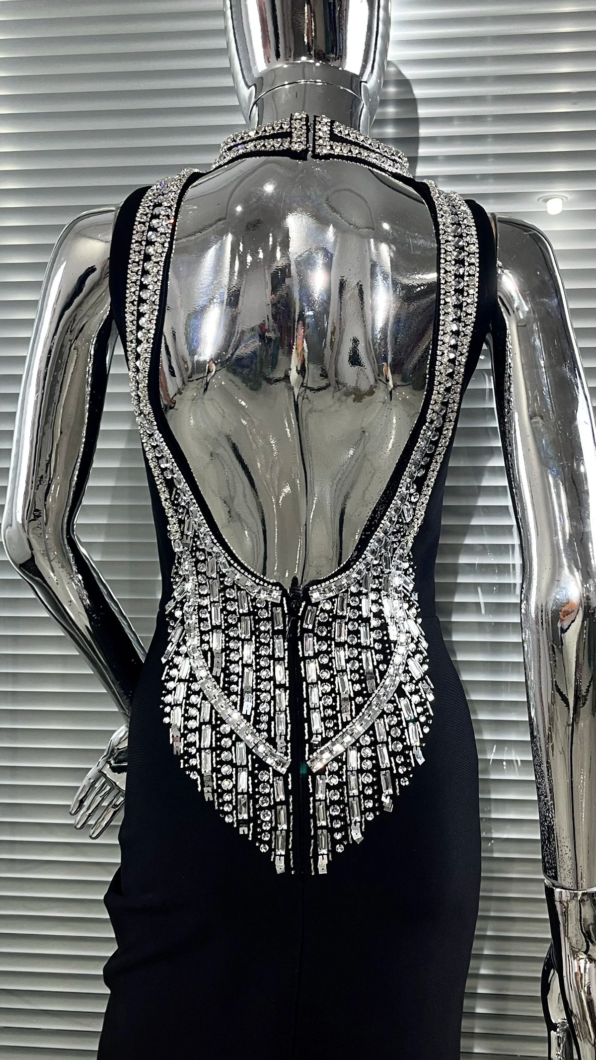 Sexy Backless Sparkling Diamond Sleeveless Midriff-baring Black Dress Dlegant Fashionable Birthday Party Valentino Day Vestido