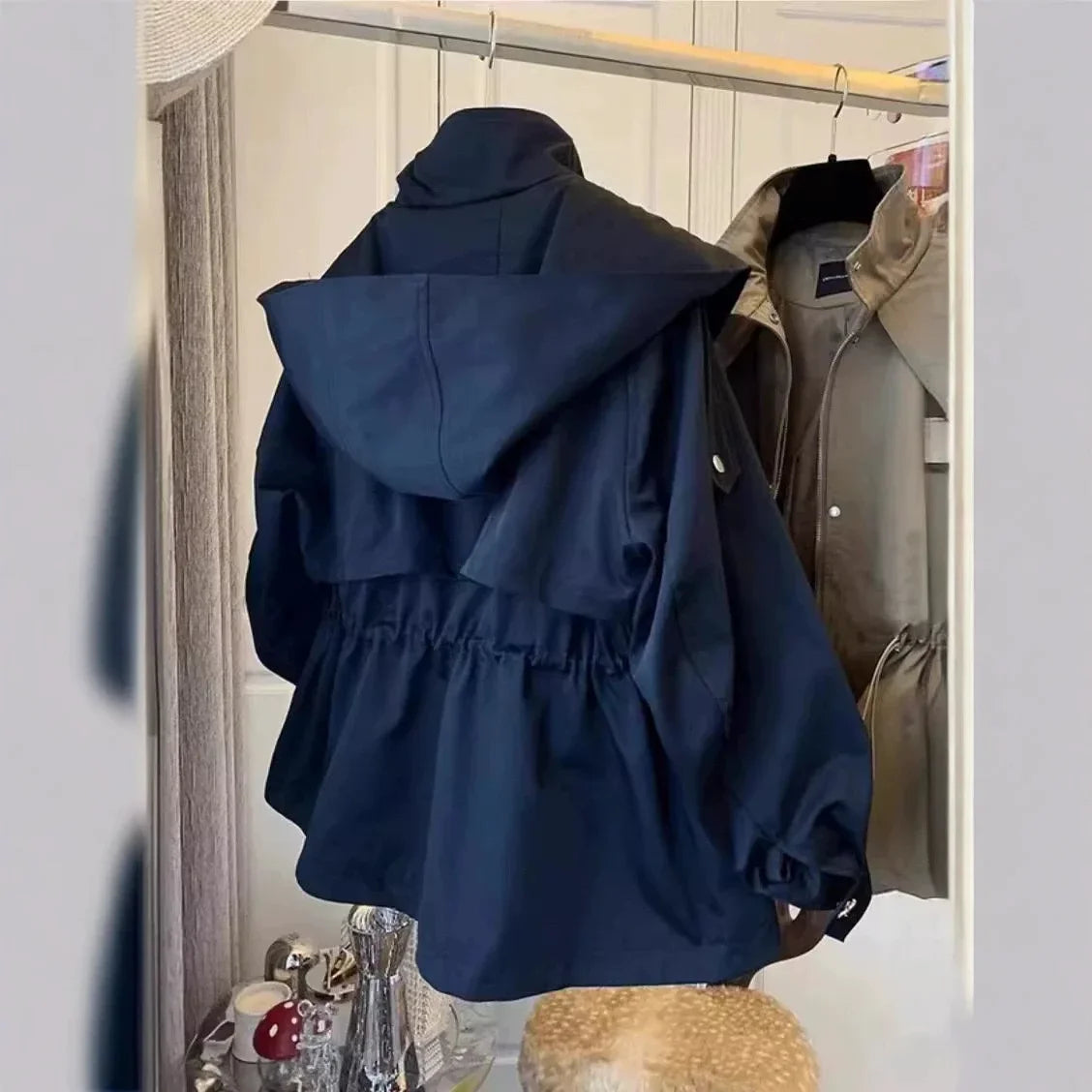 2026 Fall High-Neck Zip Jacket for Women, Loose Fit with Drawstring, Color-Block, Street-Style Trendy Coat