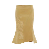 With Je Niche Design V-Neck Mid-Sleeve Slim-Fit Sexy Crop Top, Bodycon & Waist-Cropped for a Flattering Figure