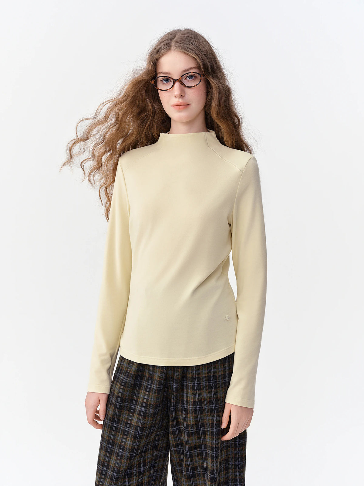 DUSHU Soft and Cozy High-neck Long-sleeved T-shirt Women New for Winter 2026 Simple Modal Versatile Solid Slimming Base Layer