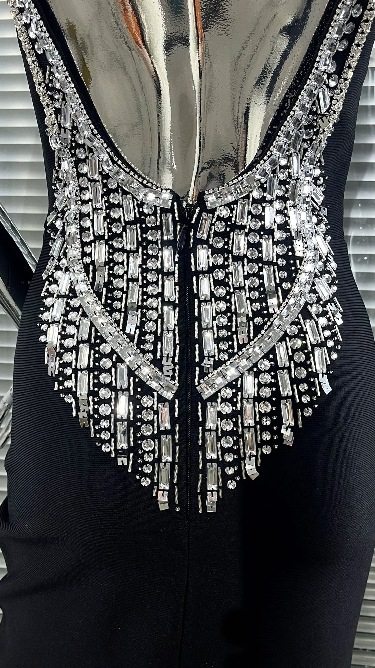 Sexy Backless Sparkling Diamond Sleeveless Midriff-baring Black Dress Dlegant Fashionable Birthday Party Valentino Day Vestido