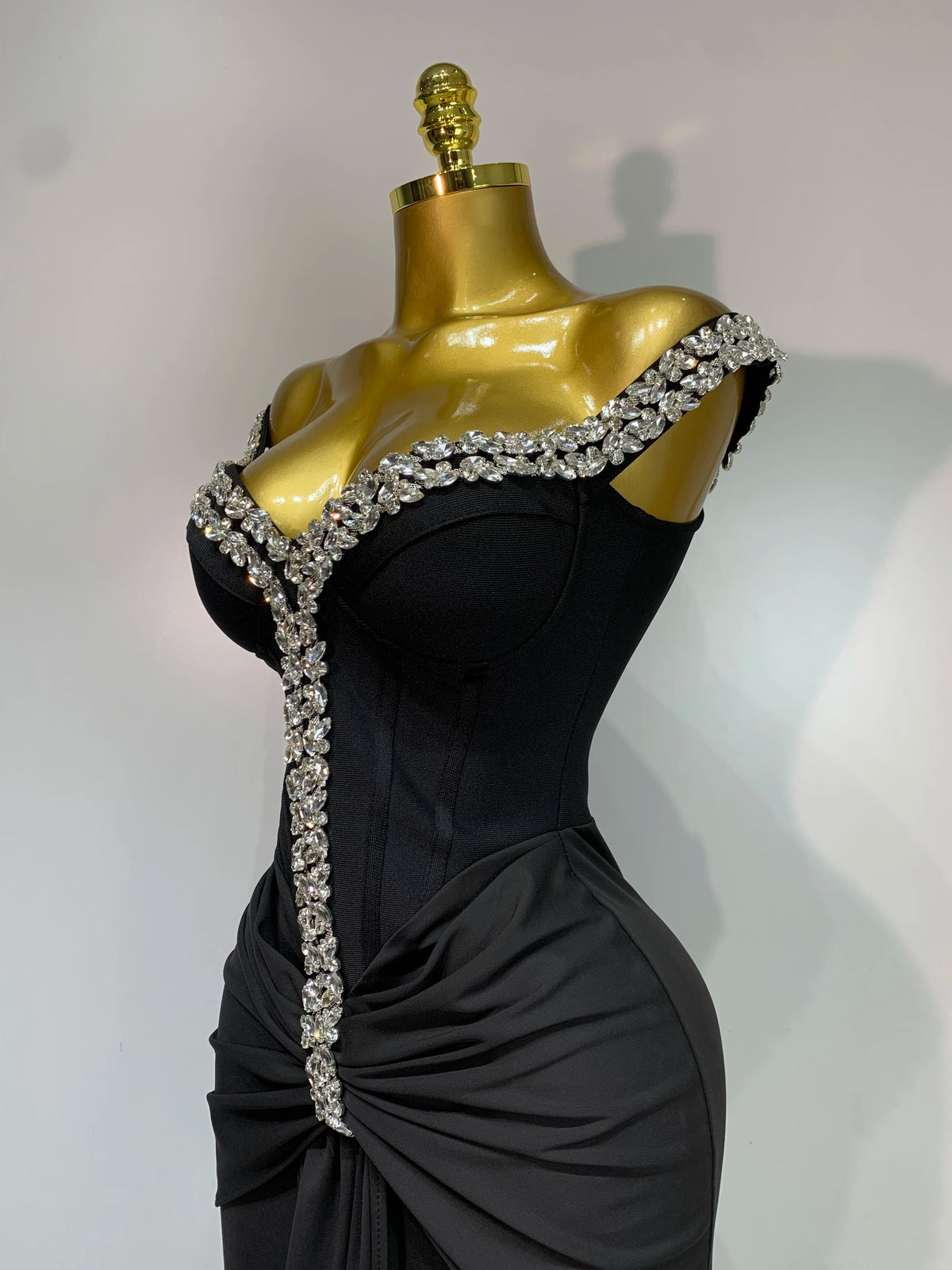 Women Sexy Off Shoulder Black Long Diamond Bodycon Bandage Dresses Celebrity Elegant Evening Party Nightclub Wedding Guest Dress