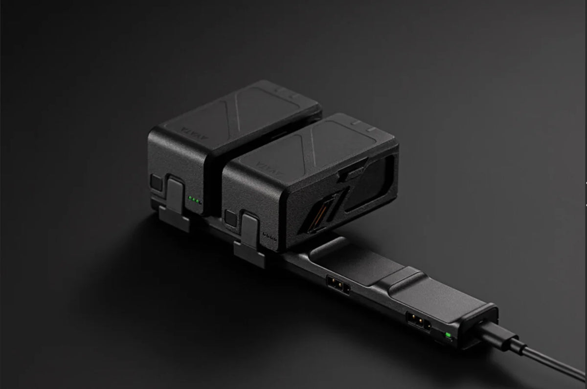 Intelligent Flight Battery 2420mAh Activated Less than 10 Cycles Compatible with DJI Avata Drone with Hub