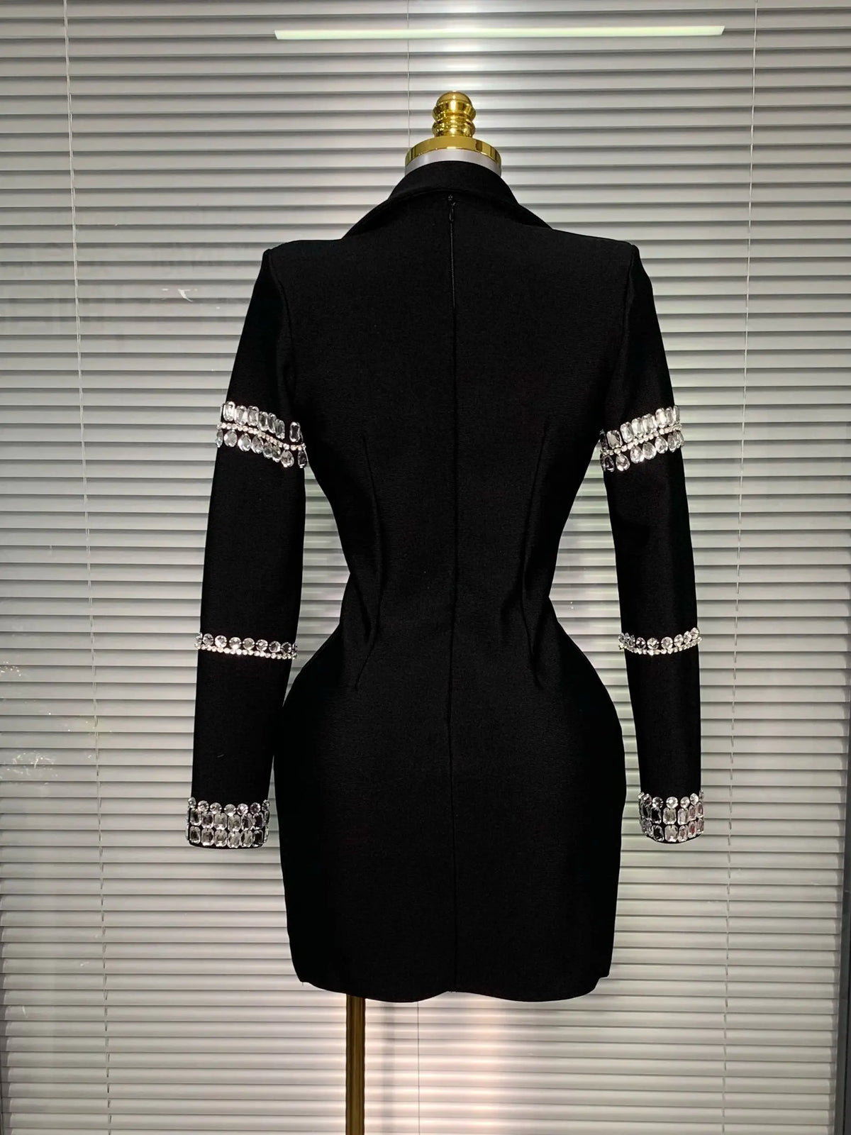 Brand New 2025 Women Sexy Deep V Neck Long Sleeve Beaded Blazer Bandage Dress Elegant Evening High Street Party Dress