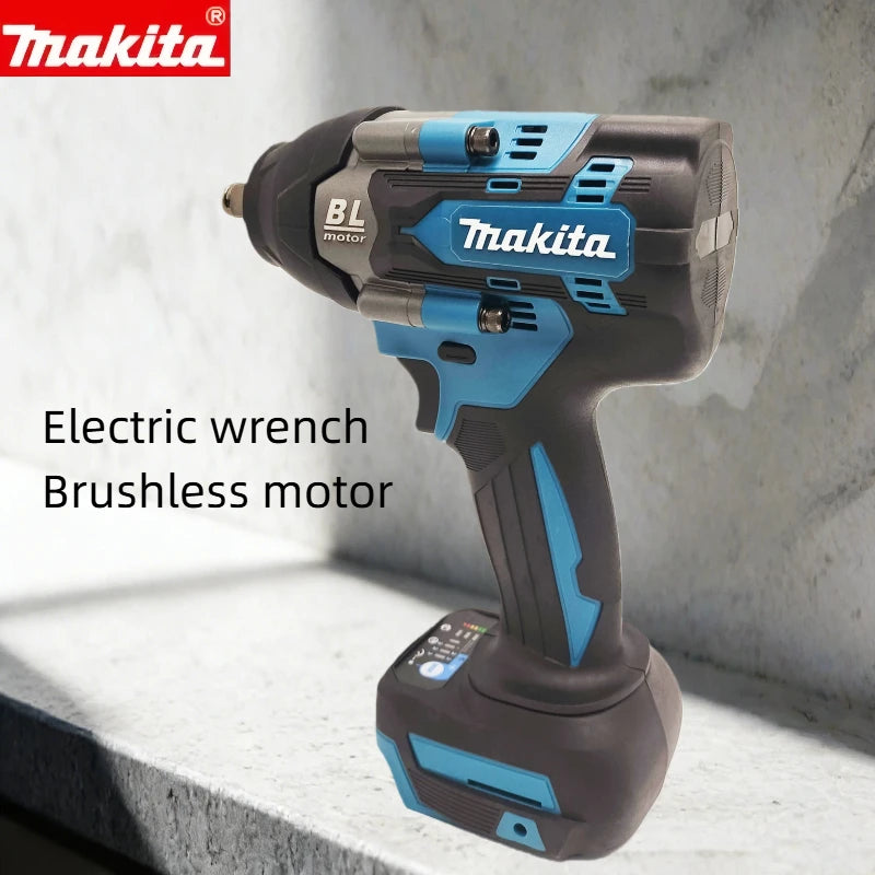Makita 18V Lithium-Ion Impact Wrench DTW700 - Brushless Technology, Cordless Design, Maximum Torque Performance