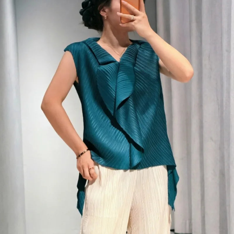Miyake Pleated T-Shirt 2026 Summer New Irregular Sleeveless Top Simple Casual Fashion V-Neck Fold Vest Commuter Women's Clothing