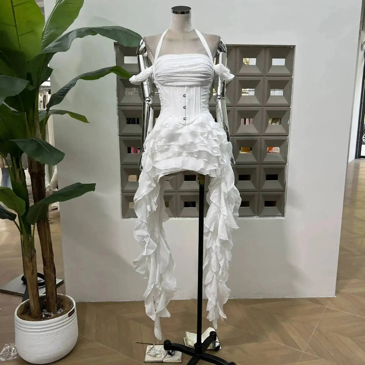 IEQJ Fashion Solid Color Dress Women's Fringe Strapless Dress Waistband Same Color Shorts 2025 Summer New Tide 3QW1034