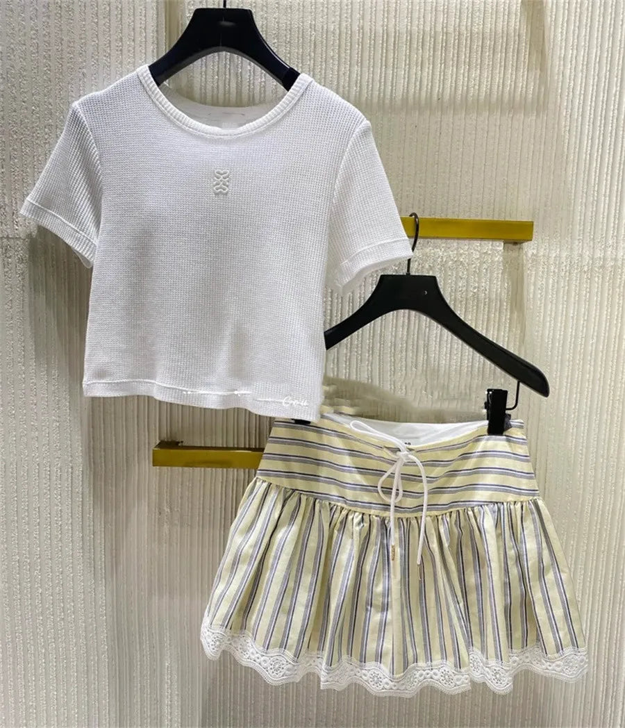 Women's Embroidered O-Neck Casual Tee Solid Color Short Knitted T-Shirt Summer Tops