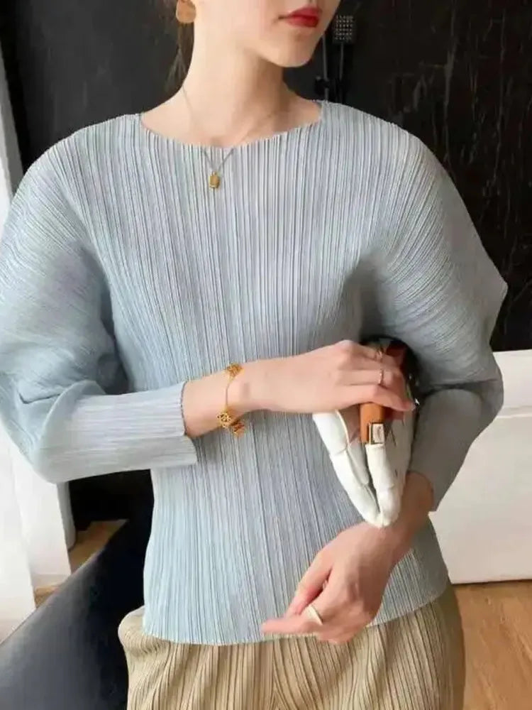 GVUW Pleated Round Collar T Shirt Women Full Sleeve Solid Color Versatile New 2025 Pullover Temperament Female Tops 17G8531