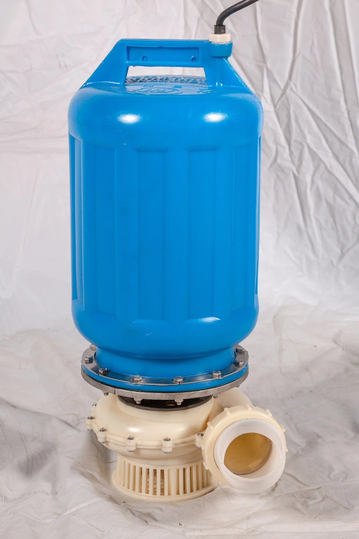2HP FUTI Aquaculture Machine Aerators Fountain Floating Water Pump for Fish Pond