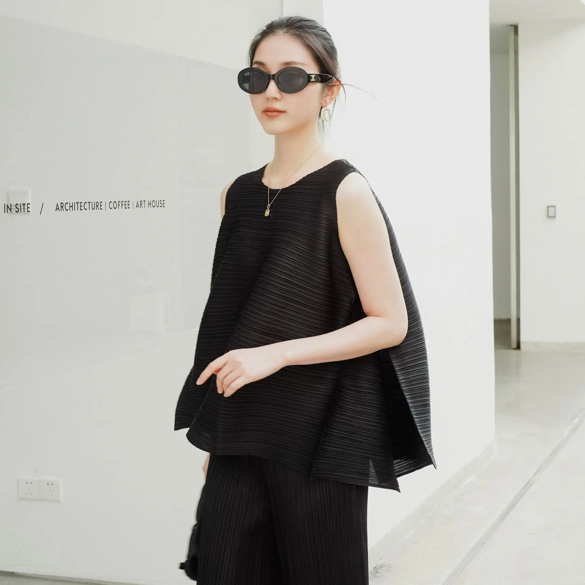 LANMREM High Quality 2026 Summer New Sleeveless Women's T-shirt Loose FRound Collar Tank Top Elastic Loose Clothing 2DB6803