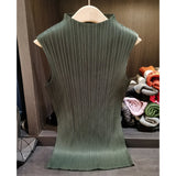Miyake Pleated Sleeveless Undershirt 2026 New Simple Versatile Slim Simple Solid Color T-shirt Women Thin Stretchy Tops Clothes