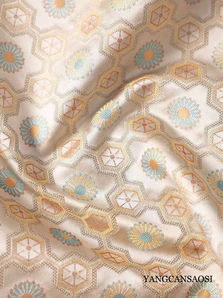 2026 Women's Fashion Summer Clothing Heavy 100% Natural Mulberry Silk Song Brocade Apricot Hexagonal Printed T-shirt