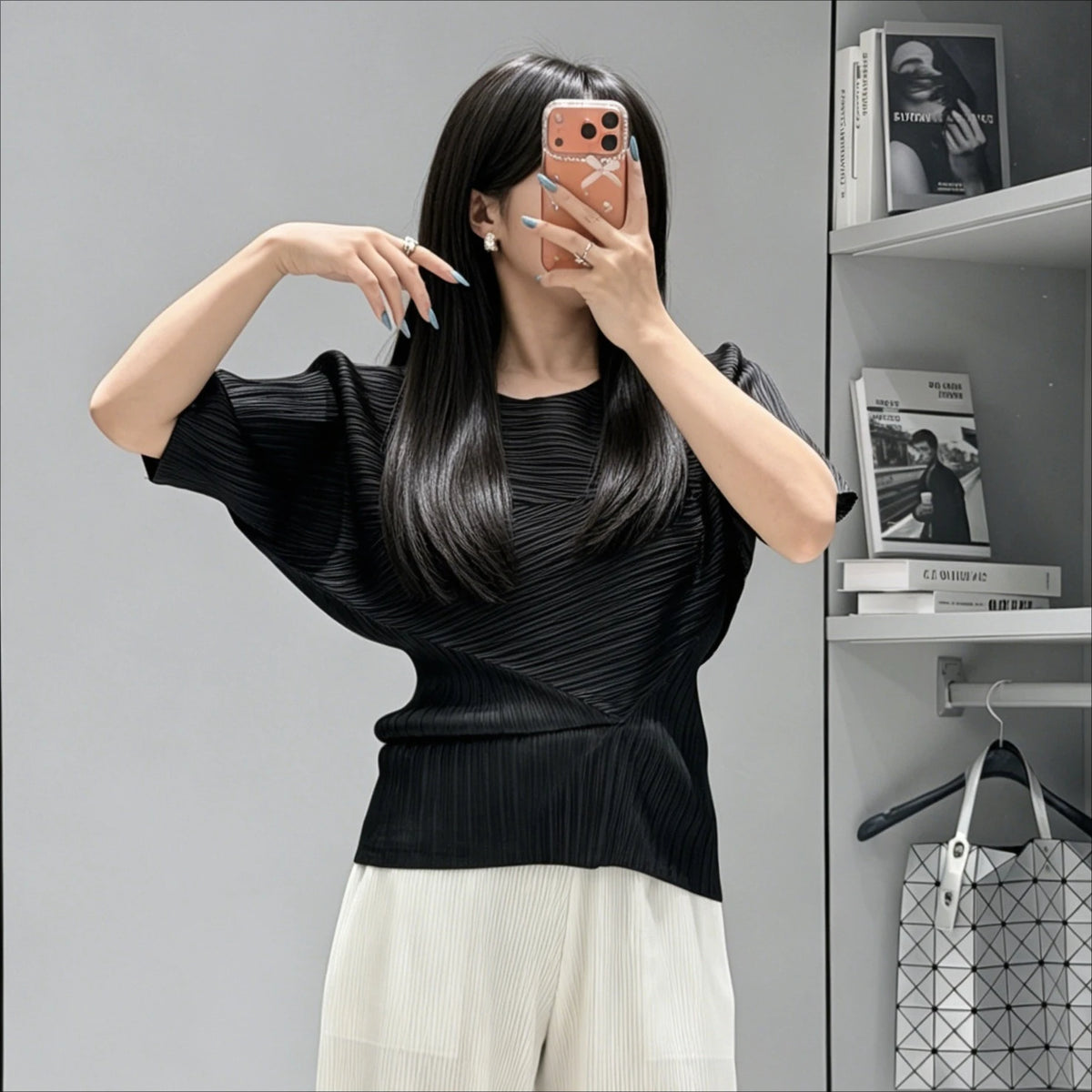 Pleated Top 2026 New Round Neck Short Sleeve Batwing T-Shirt Women Summer Lightweight Vacation Travel Women's Clothing