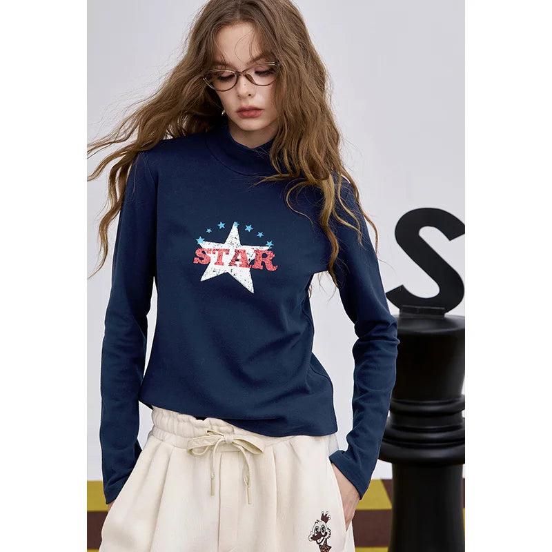 ELFSACK 2025 Winter New Arrivals Y2K Slim Fit Half Neck Graphic Long Sleeve T-shirt For Woman