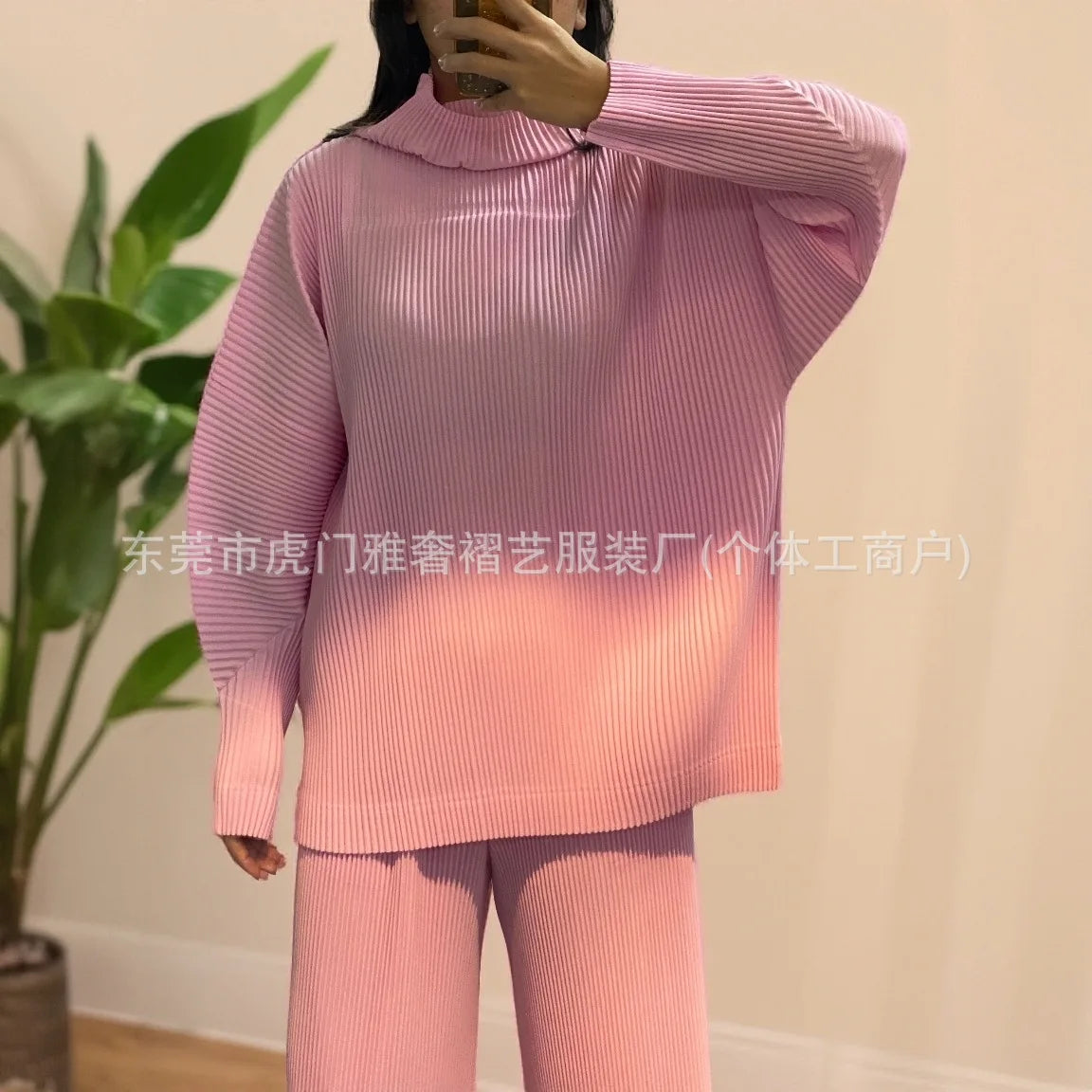 Miyake Casual Stand-up Collar Pullover Sweater Autumn and Winter New Solid Color Loose Pleated Long-sleeved Jacket Women