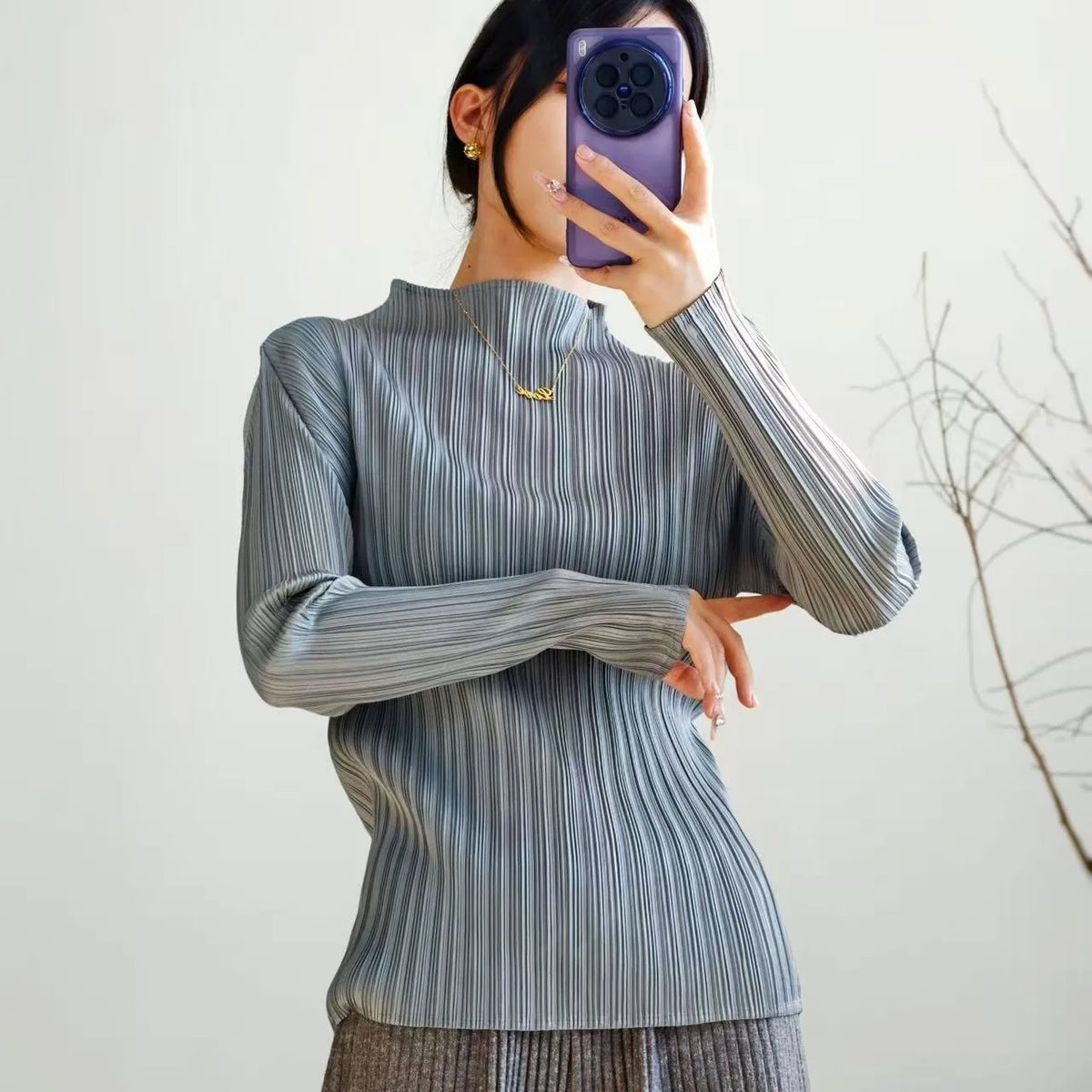 Miyake Style Simple Solid Color Bottoming T-Shirt Women's Long Sleeve High Elasticity Slim Fit Versatile Solid Color Pleated Top