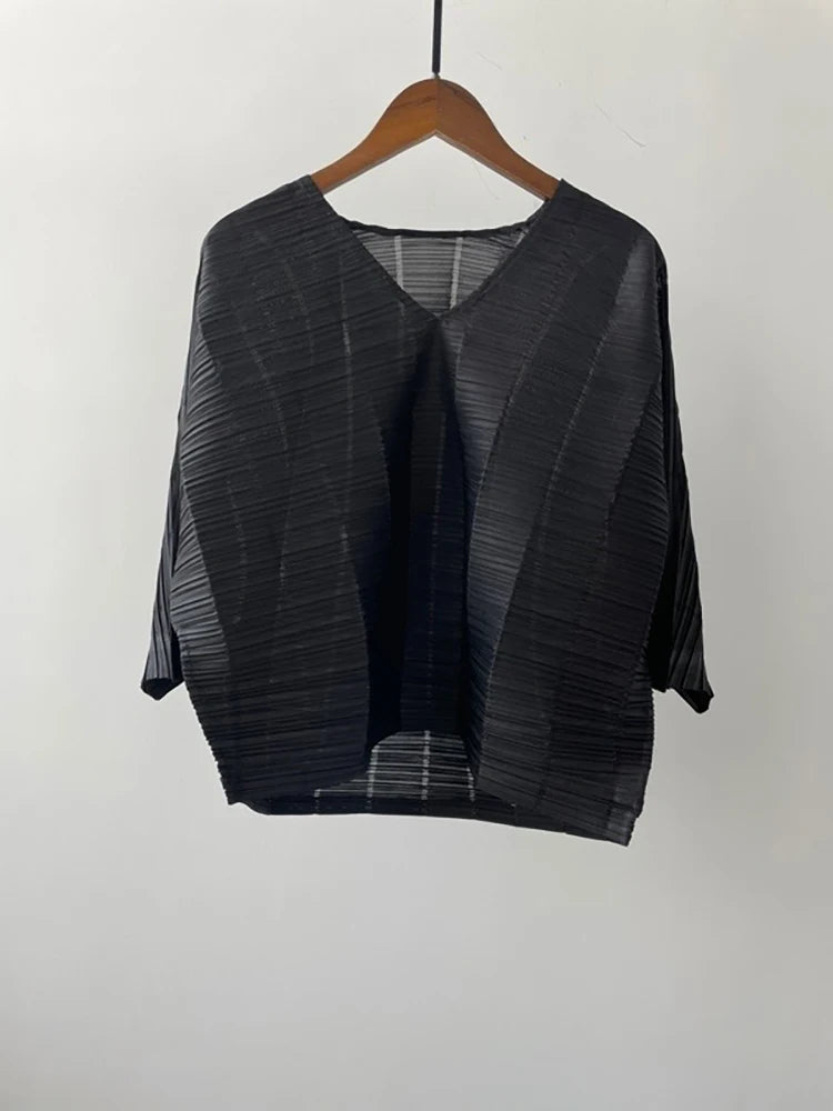 Miyake Pleated Drape V-neck Loose Bat Tops Women Summer High Fashion New Korean Style Designer Classical Causal T-shirt