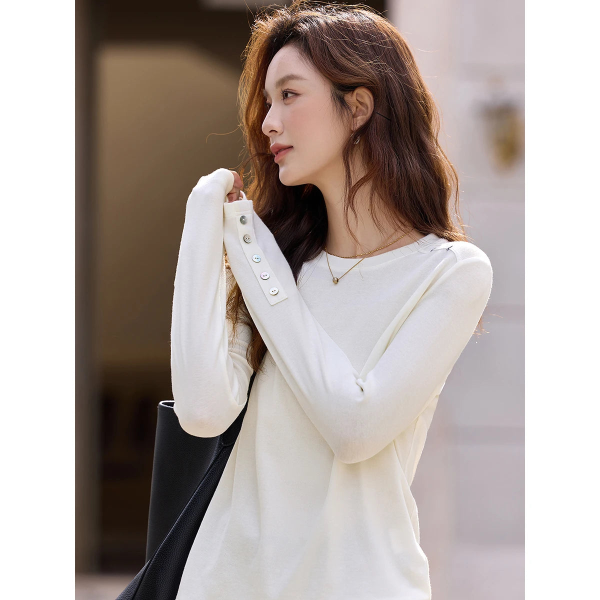 VIMLY White T-shirt Women Basic Minimalist Shell Button Design Long Sleeve Tees 2026 Fall Daily Causal Crew Neck T-shirts A3912