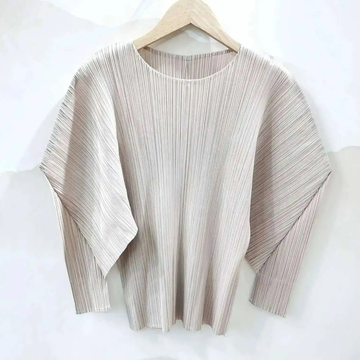 GVUW Pleated Round Collar T Shirt Women Full Sleeve Solid Color Versatile New 2025 Pullover Temperament Female Tops 17G8531
