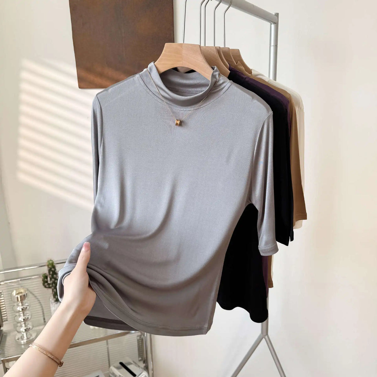 Birdtree 23% Silk T-shirt,Women Half Height O-neck Half Sleeves Solid Color Shirt,2026 Summer Autumn New T57024JF