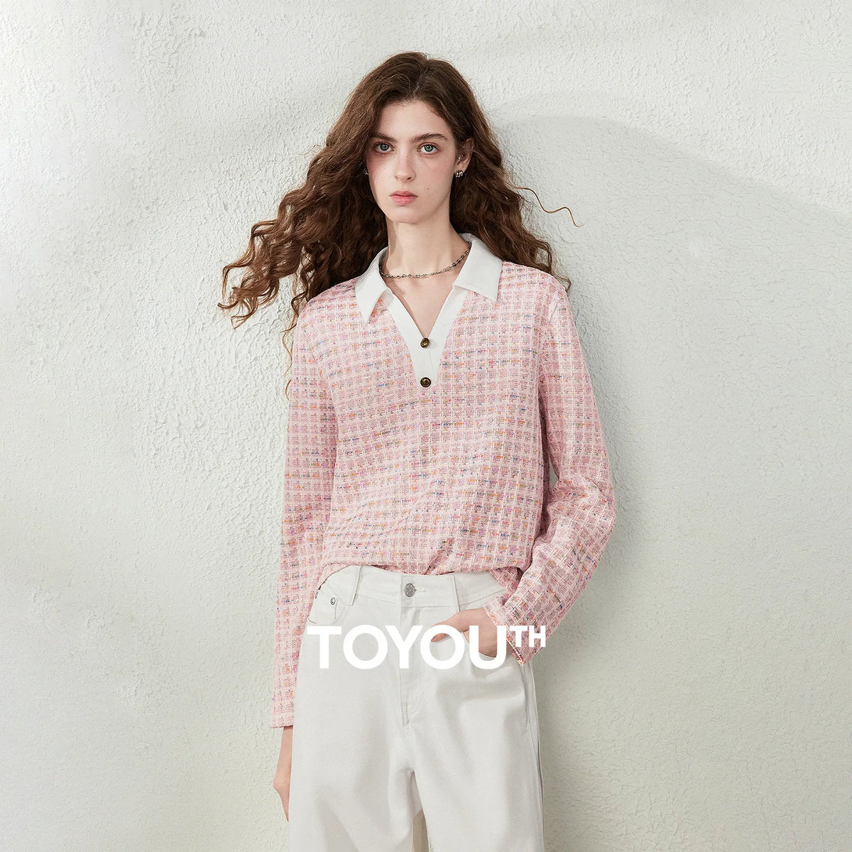 TOYOUTH Women T‑Shirts 2026 Autumn New Textured Knit V‑Neck Simple Light Pink Elegant Long Sleeve Tops