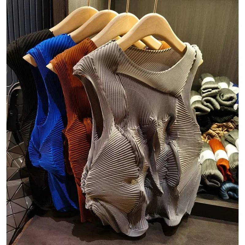 Miyake Heavy Industry Japanese Age Reducing Flower Bud Aesthetic Design Folded Top Irregular Sleeveless Tank Top 2024 Summer New