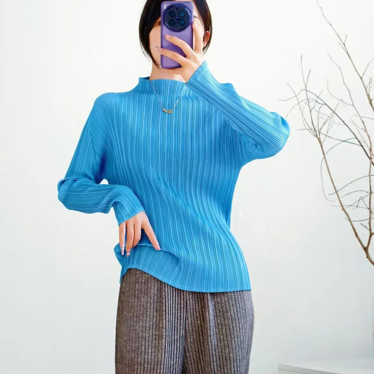 Miyake Style Simple Solid Color Bottoming T-Shirt Women's Long Sleeve High Elasticity Slim Fit Versatile Solid Color Pleated Top