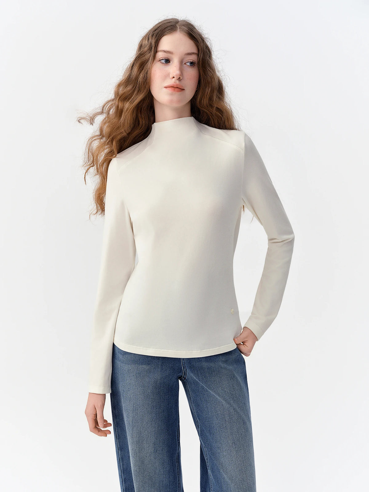 DUSHU Soft and Cozy High-neck Long-sleeved T-shirt Women New for Winter 2026 Simple Modal Versatile Solid Slimming Base Layer