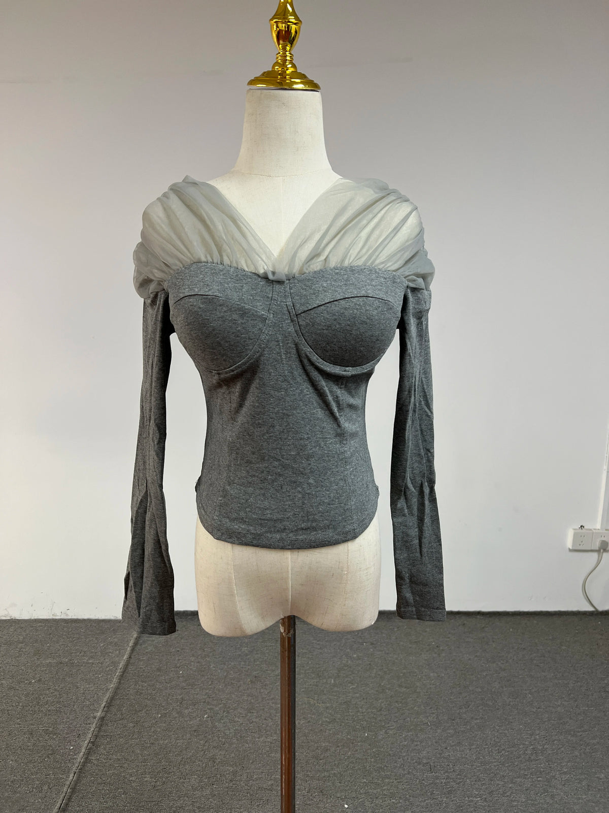 Hot Girl Mesh Spliced V-neck Long-sleeved T-shirts Women's Spring Autumn Pure Desire Style Inner Layering Short Bottoming Shirts