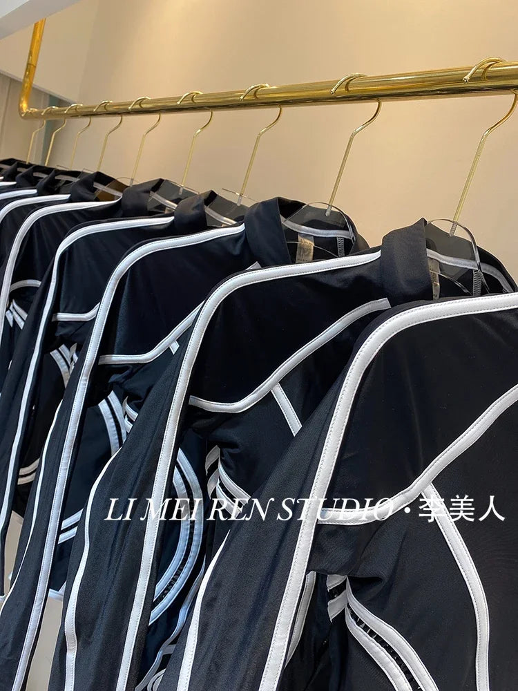 New black lines sexy slimming long sleeved sunscreen surfing sports one-piece swimsuit