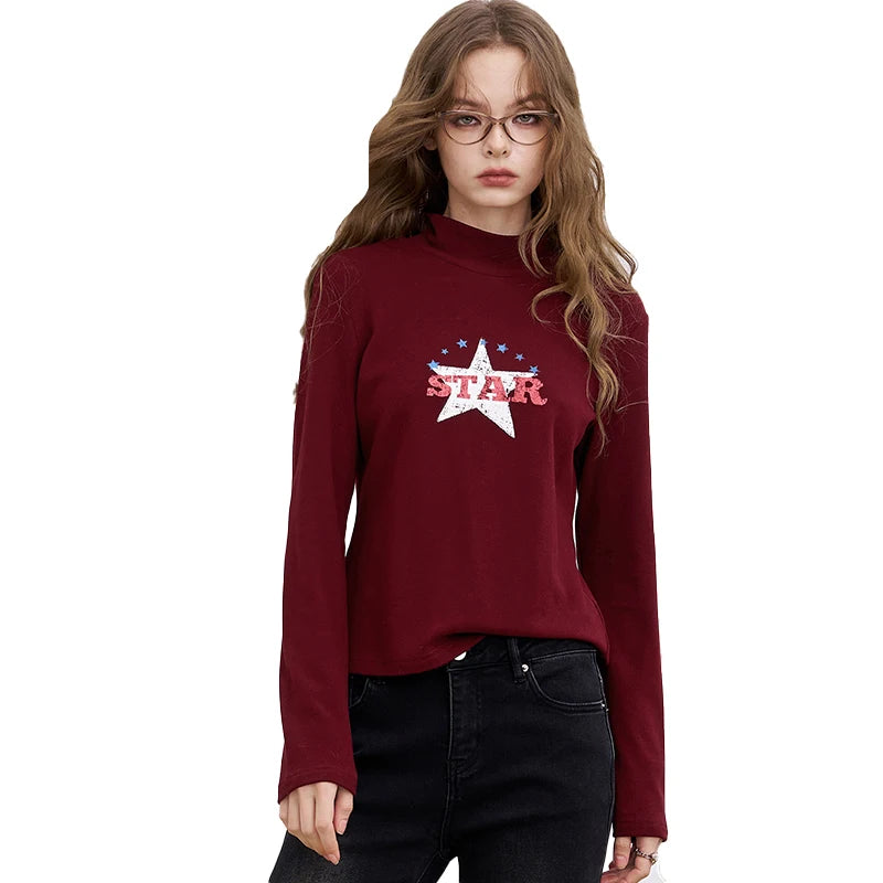ELFSACK 2025 Winter New Arrivals Y2K Slim Fit Half Neck Graphic Long Sleeve T-shirt For Woman