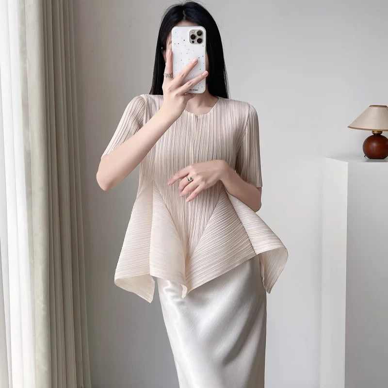 Pleated T-Shirt 2026 Summer New Ruffled Short Sleeve Top Elegant Commuter Women's Lightweight Stretch Non-Iron Clothing